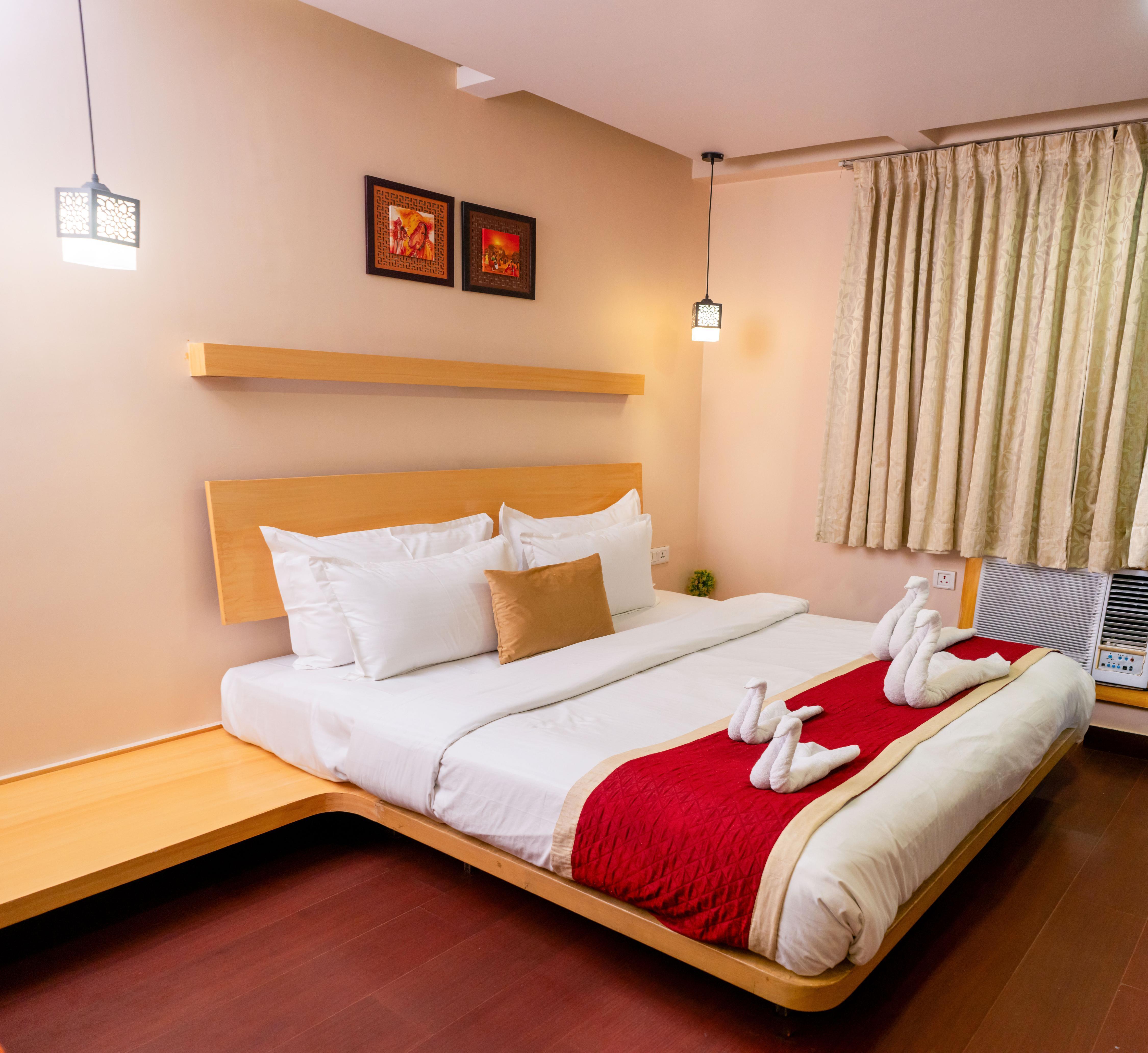Hotel Blue Heaven Room Type - Deluxe AC ROOM