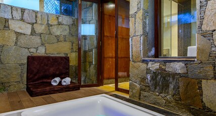 Ananta Spa & Resort Room Type - Premium Cottage with Jacuzzi