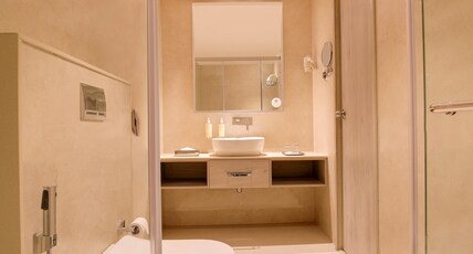 Lemon Tree Hotel, Jamnagar Room Type - Executive Twin Room