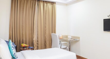 Hotel Hyphen Grand Room Type - Deluxe Room- Twin Bedded