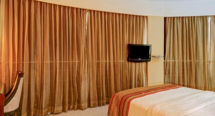 RK Regency Room Type - 4 Bedroom Family with Air Conditioning
