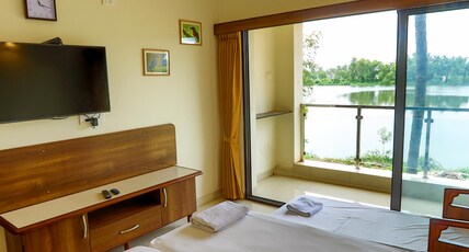 Resort Primo Bom Terra Verde Room Type - Deluxe Room with Lake View Resort Primo Bom Terra Verde Room Type - Deluxe Room with Lake View