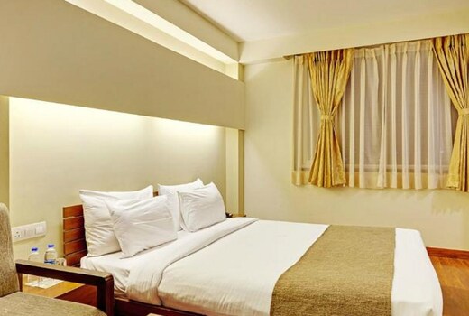 Whispering Palms Hotel, Jaipur