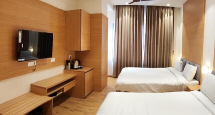Hotel Gorbandh - 800 Mtr. away from Railway Station & Bus Stand Room Type - Family Room