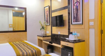 Hotel The karlo kastle Room Type - Deluxe Triple Room with AC Complimentary Wi- Fi Hotel The karlo kastle Room Type - Deluxe Triple Room with AC Complimentary Wi- Fi