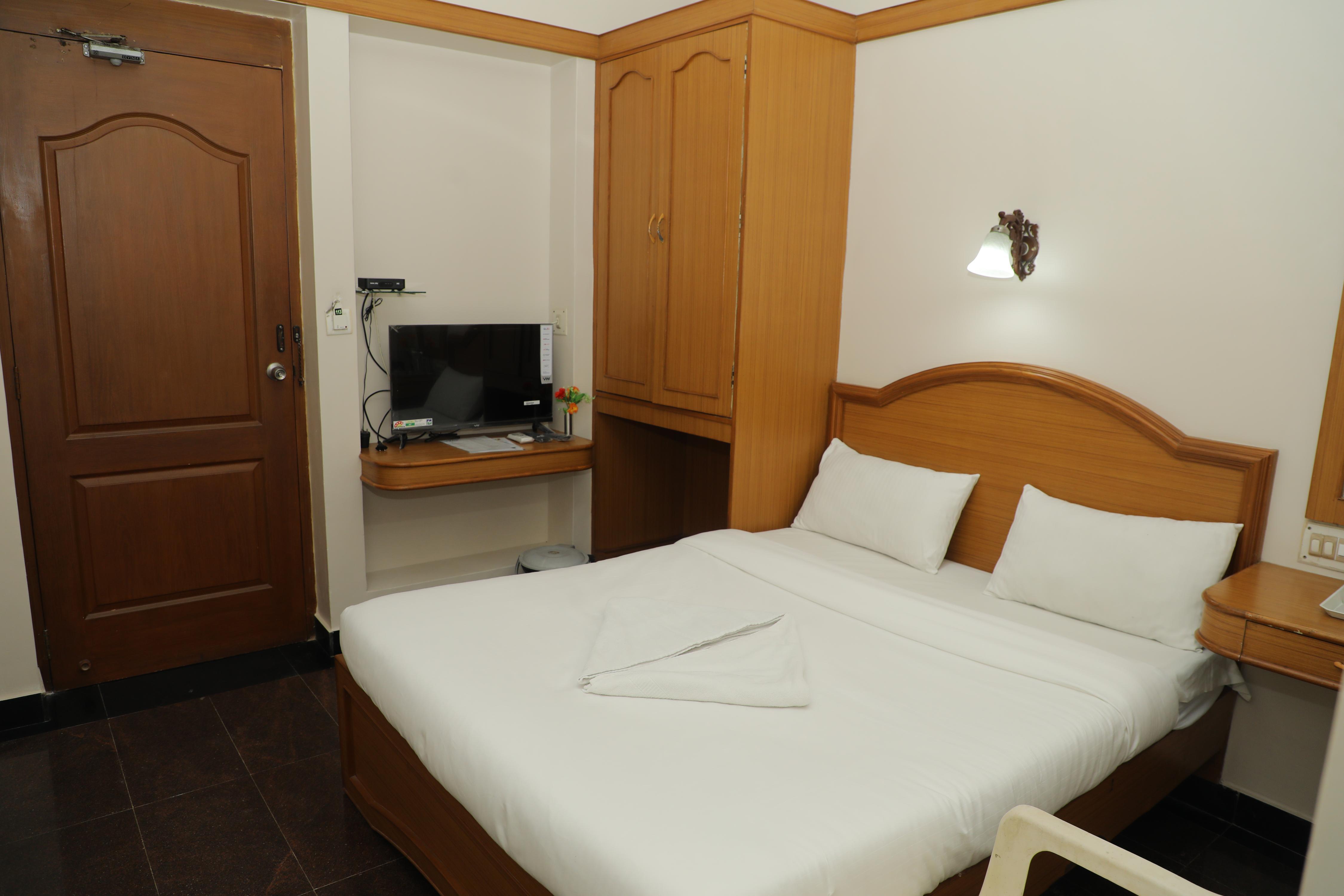 Hotel Grand Palace Stay Room Type - Economy AC