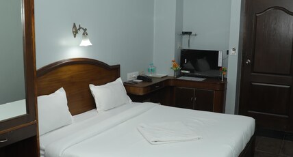 Hotel Grand Palace Stay Room Type - Standard AC