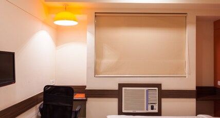 Ginger Indore Room Type - Queen Room