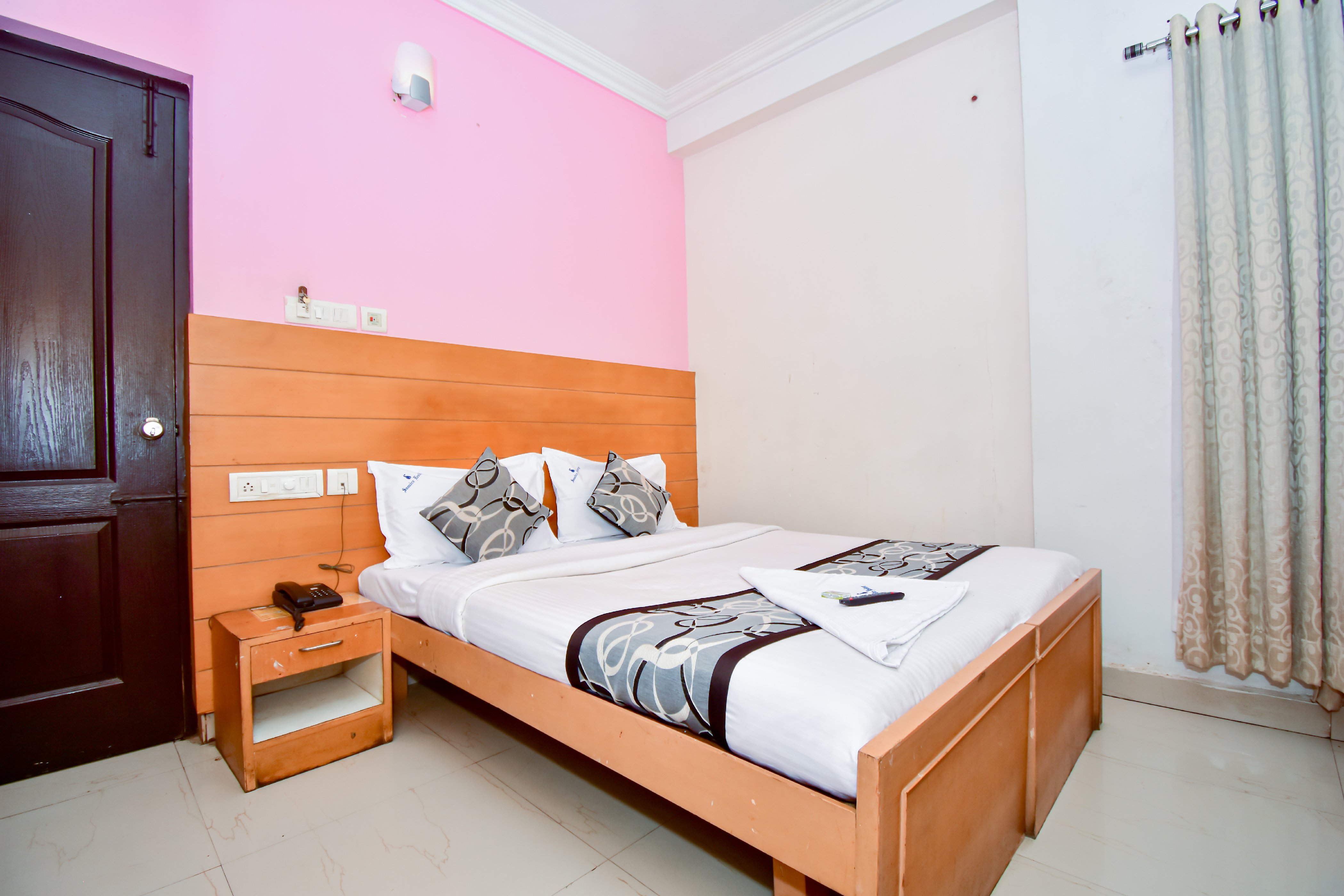 Samudra Residency - Tap to explore photos