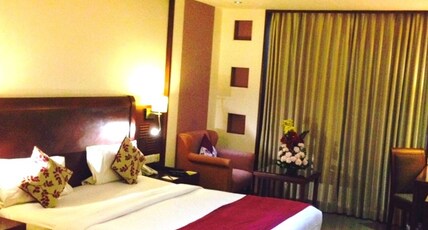 Royal Orchid Central Shimoga Room Type - Deluxe Queen Room