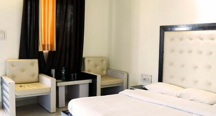 Corbett View Resort Room Type - Deluxe Room ( First Floor)