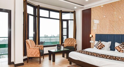 Hotel Hills Luxury Room Type - Super Deluxe Room (Hills View With Balcony) Hotel Hills Luxury Room Type - Super Deluxe Room (Hills View With Balcony)