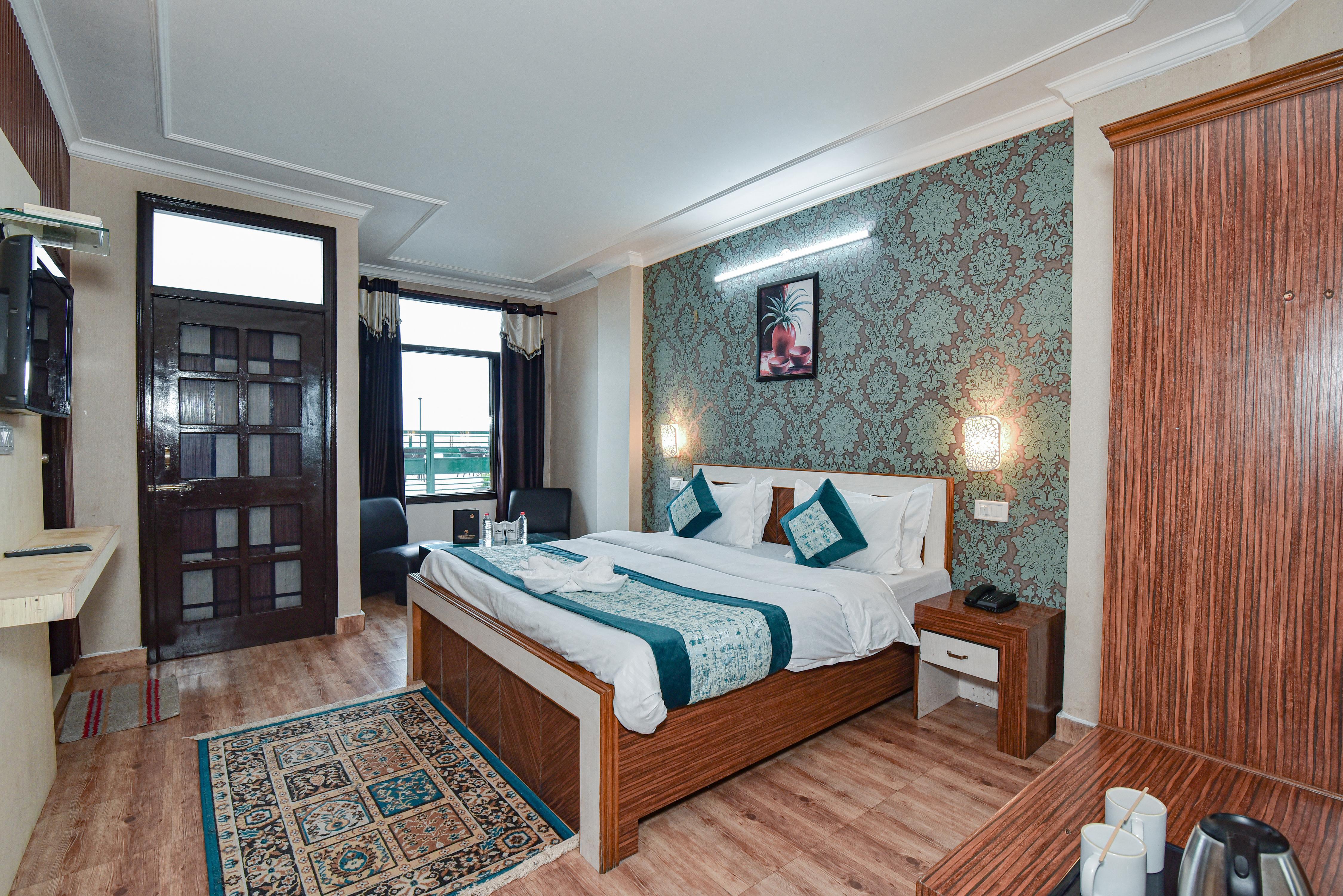 Hotel Hills Luxury Room Type - Deluxe