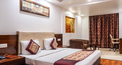 Le ROI Delhi @New Delhi Railway Station Room Type - Deluxe Room with Complimentary Wi-fi Le ROI Delhi @New Delhi Railway Station Room Type - Deluxe Room with Complimentary Wi-fi