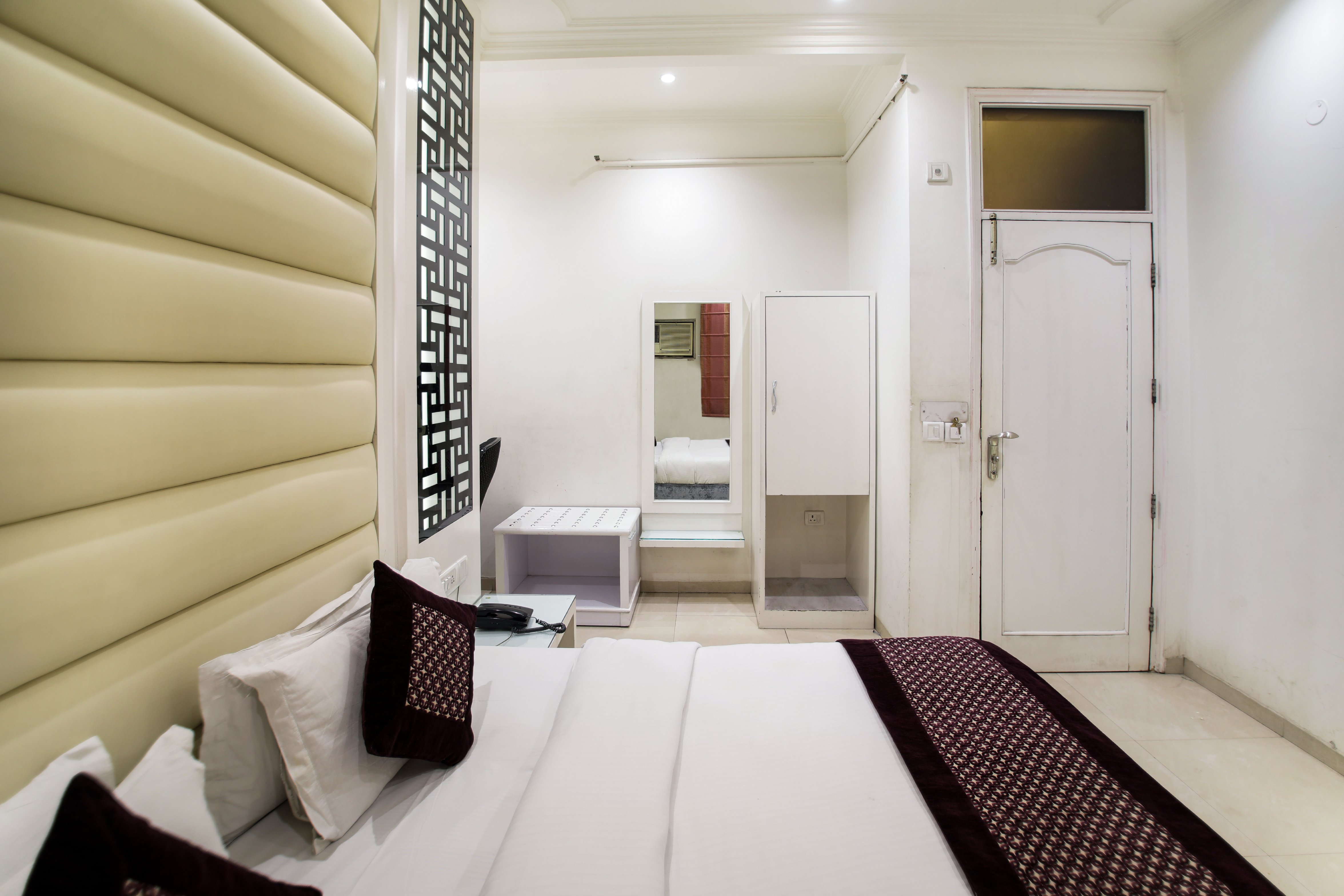 Hotel Sita International Room Type - Deluxe Room