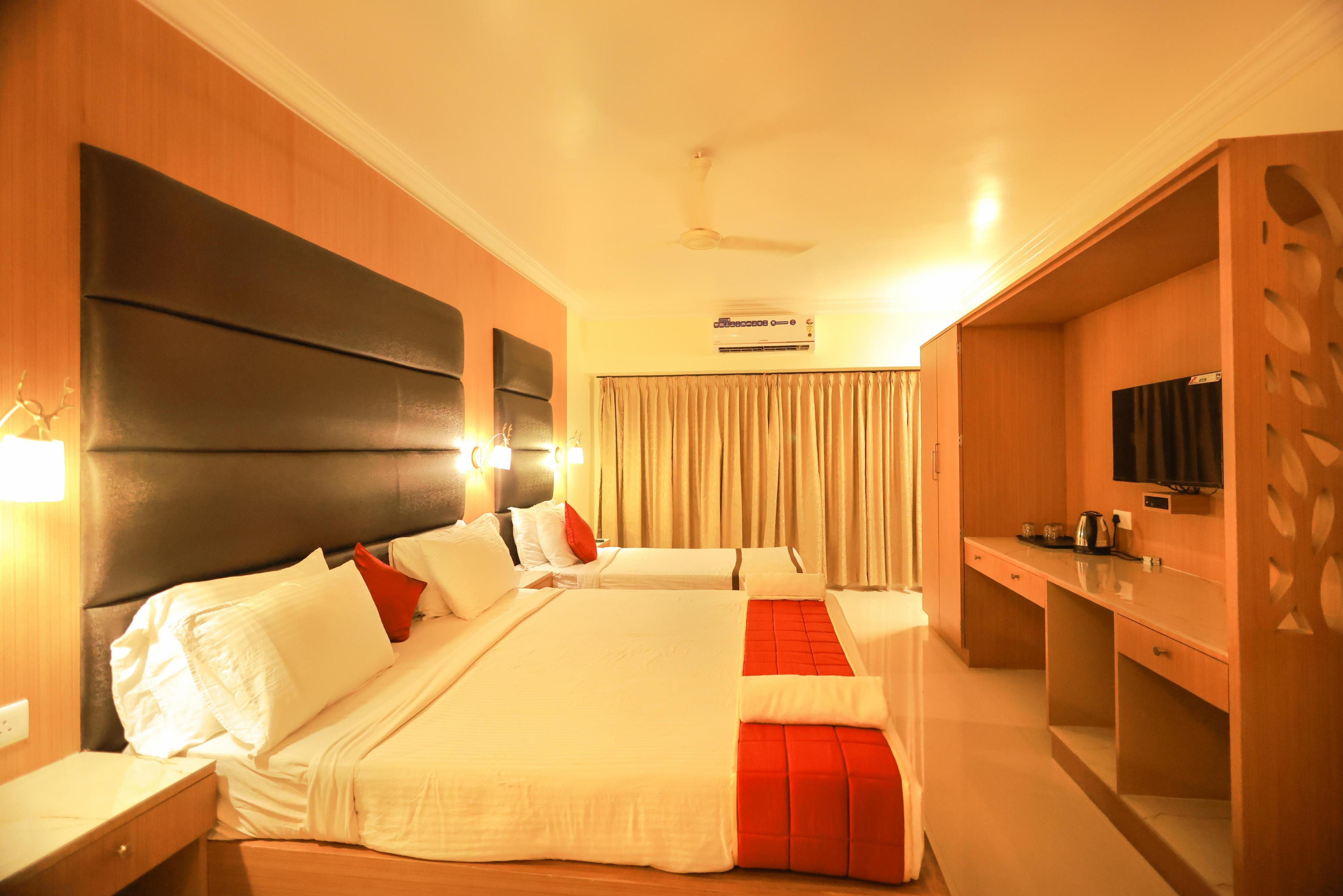 Hotel Sangam Room Type - Family AC Room