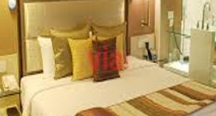 Radisson Blu Bengaluru Outer Ring Road Room Type - Suite - One Bedroom with Club Lounge Access