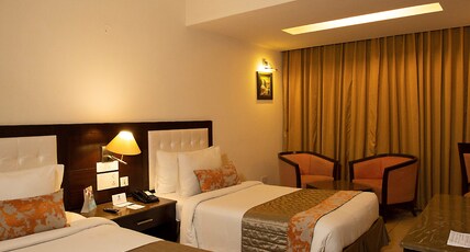 BEST WESTERN Maryland Hotel Room Type - 2 Single Beds, Non-Smoking, Standard Room, Air-Conditioned, Wi-Fi BEST WESTERN Maryland Hotel Room Type - 2 Single Beds, Non-Smoking, Standard Room, Air-Conditioned, Wi-Fi
