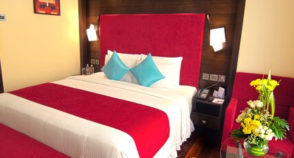 Sterlings mac Hotel Room Type - Suite Sterlings mac Hotel Room Type - Suite