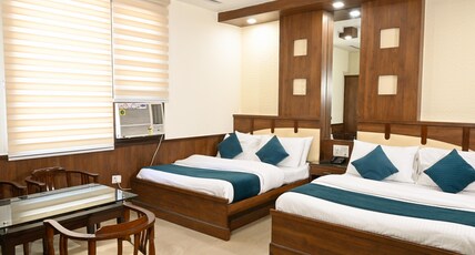 Hotel Baba Deluxe - By RCG Hotels near NDLS and Connaught Place Room Type - Family Room