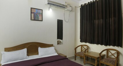 Hotel Landmark Room Type - Deluxe Room