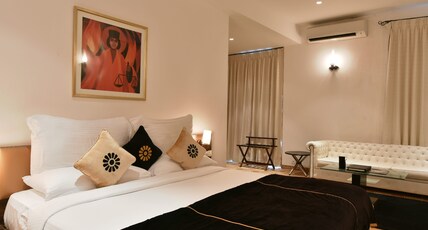 Della Resorts Room Type - Della Resort Villa (4 BedRoom) ( Rates For 8 Pax)