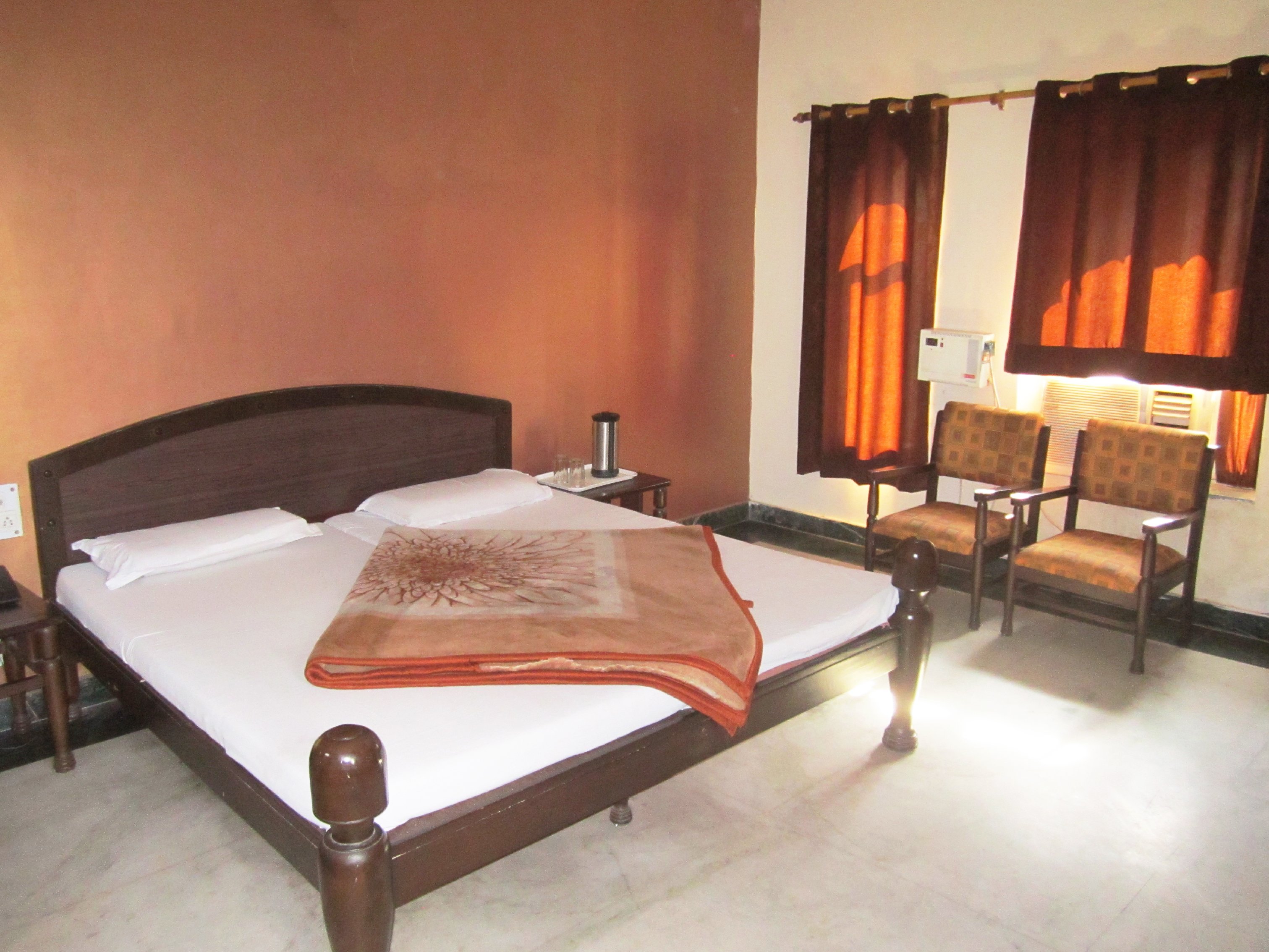 Hotel Chitra Heritage - Tap to explore photos