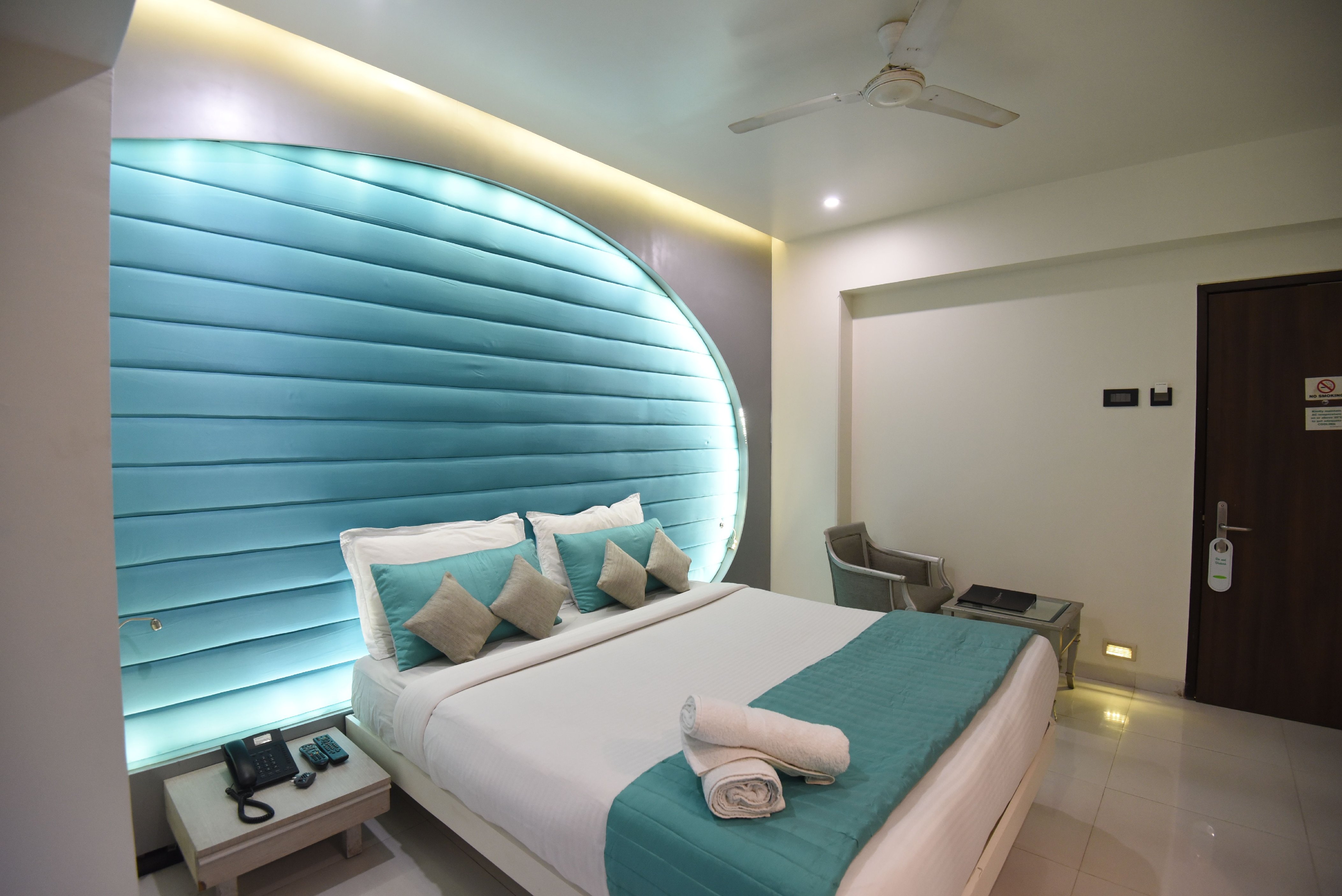 VITS Sharanam, Thane Room Type - Deluxe Double Room
