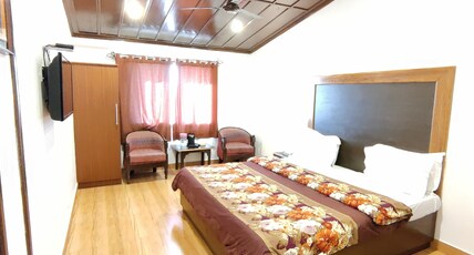 Hotel Himalayan Club Room Type - Deluxe Room (With Free Gated Parking)