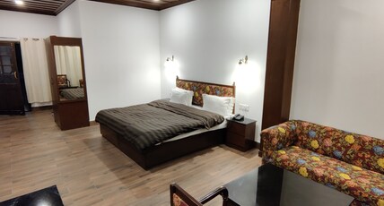 Hotel Himalayan Club Room Type - Club Room (With Free Gated Parking)