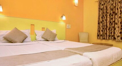 Hotel Pandian Room Type - Executive AC Room