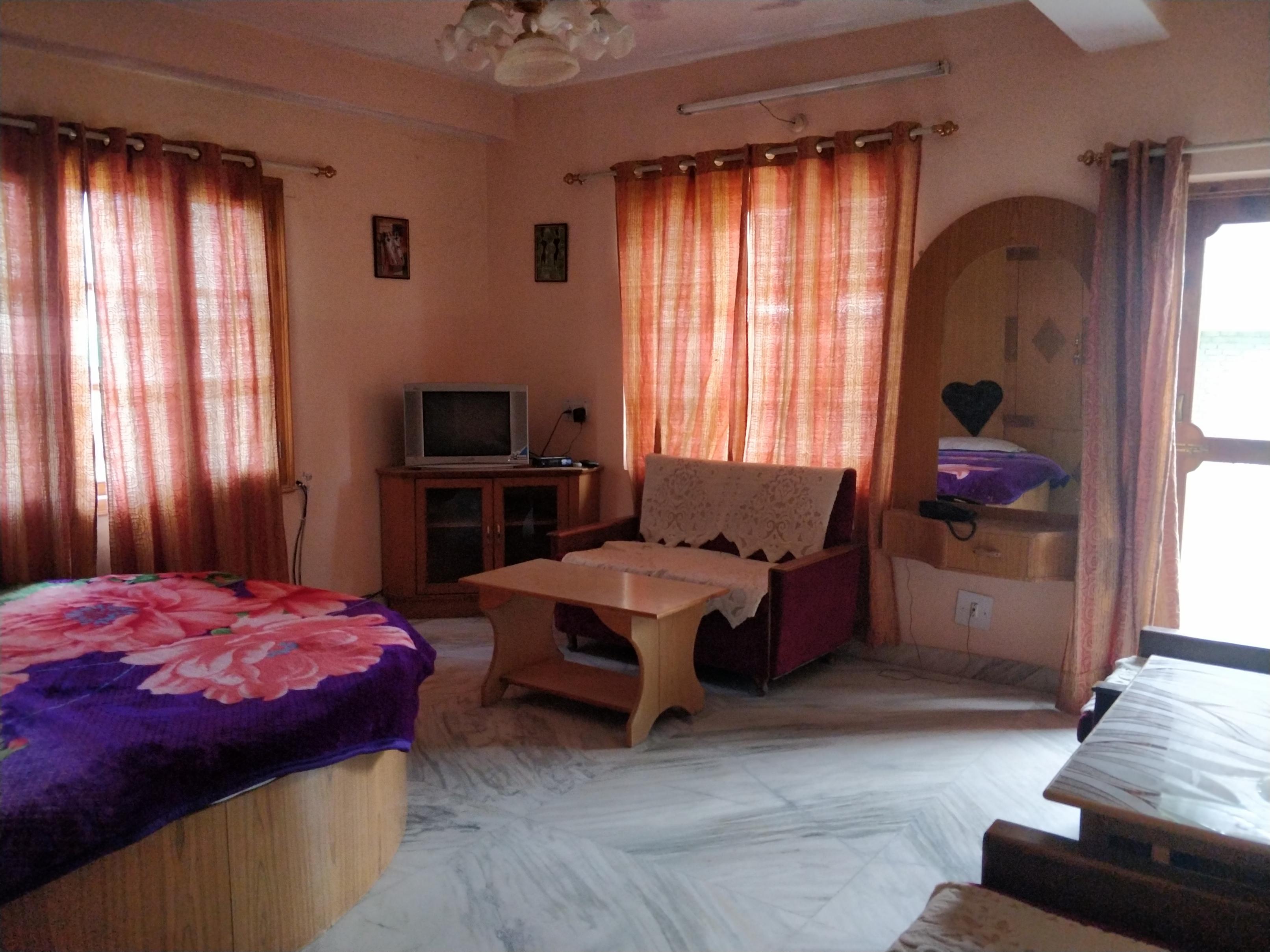 Narayan Vatika Cottage | Rooms & Caretaker - Tap to explore photos