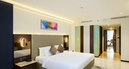 Flora Airport Hotel and Convention Centre Kochi Room Type - Executive Club Room with Balcony