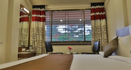 Highland Resort Room Type - Executive AC Room