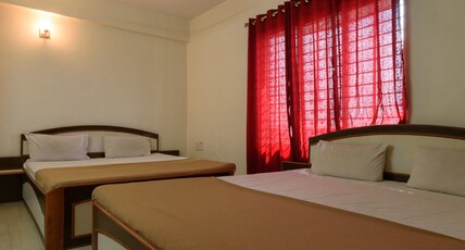 Hotel Sai Shraddha Room Type - FOUR BED NON AC ROOM