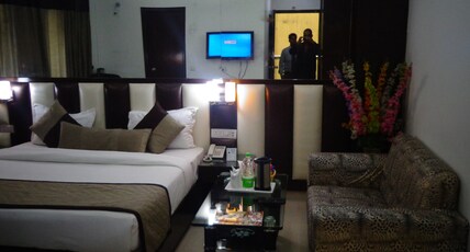 Hotel Sohi Residency Room Type - Standard Room