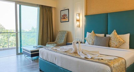 Barsana Hotel & Resort Siliguri Room Type - Premium King Room with Bathtub