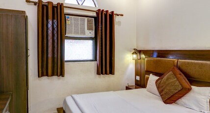 Hotel Sunder Palace Room Type - Super Deluxe AC  Rooms With Wi-Fi