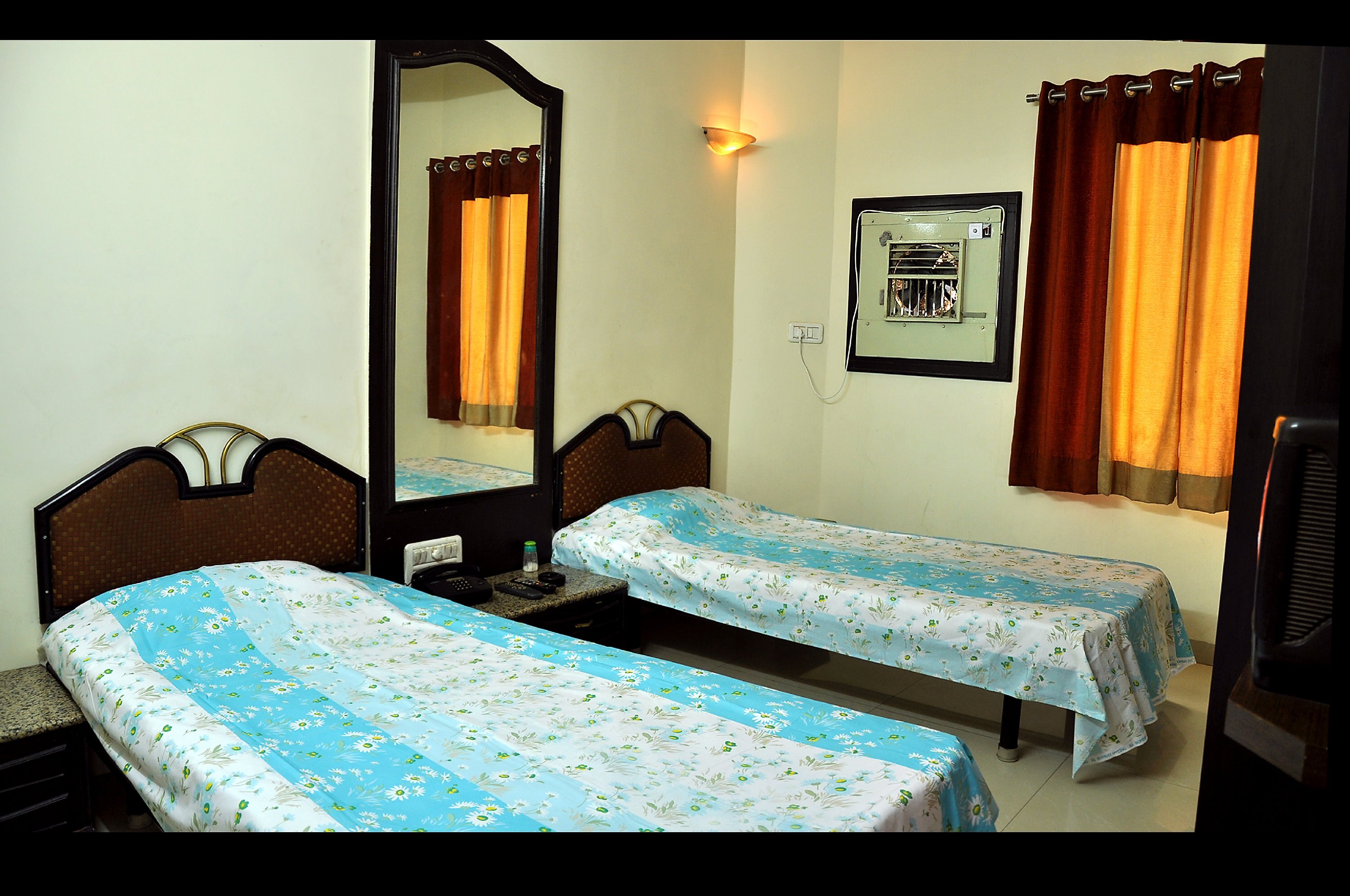 Hotel Pearl Indore - Tap to explore photos