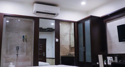 Hotel Vijan Palace Room Type - Deluxe Double Bed Room