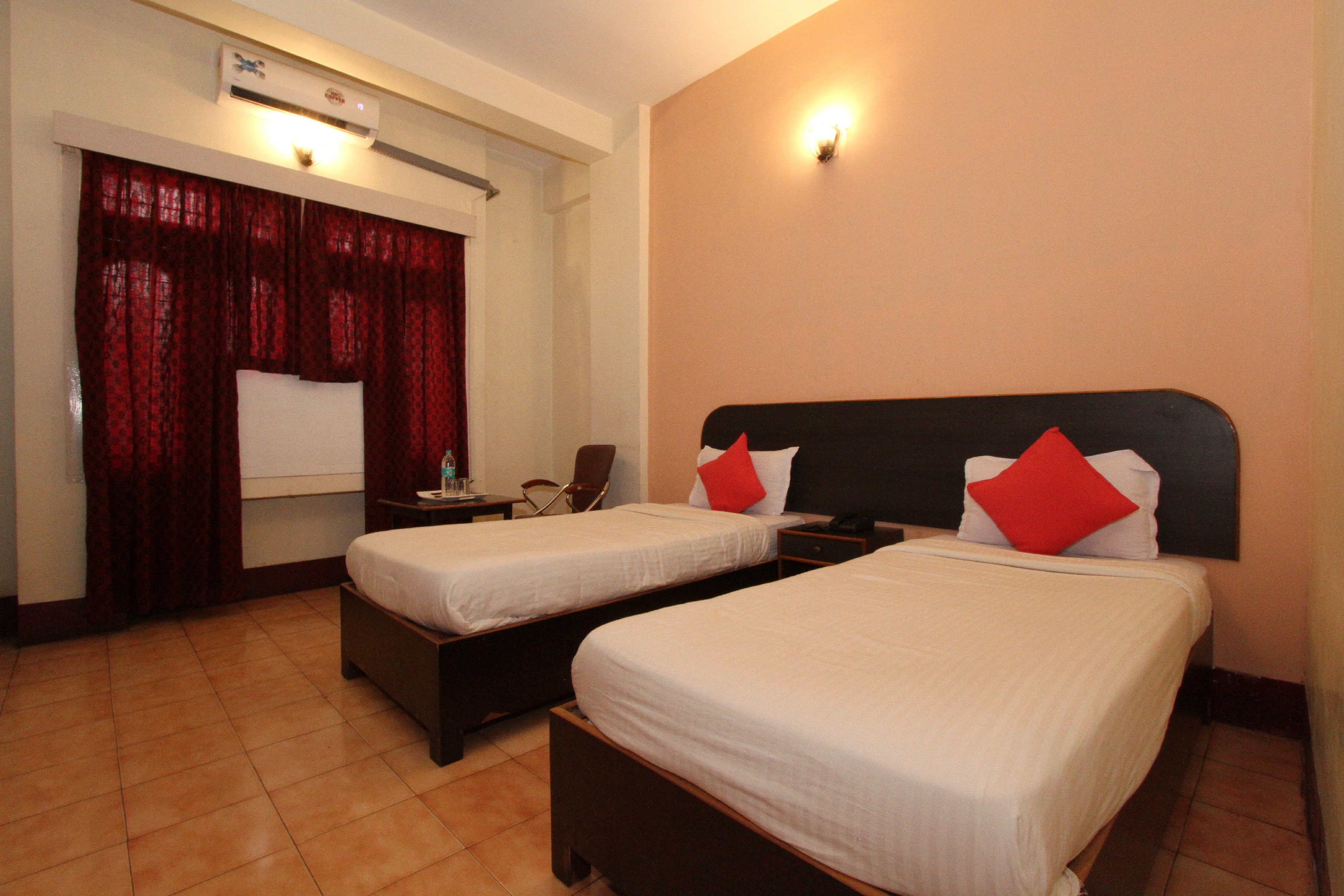 Hotel Bluemoon Room Type - Deluxe Room