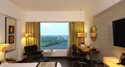 Fortune Select SG Highway, Ahmedabad - Member ITC Hotels' Group Room Type - Fortune Club Room