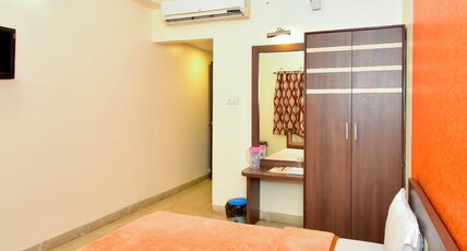 Hotel Shivam Paradise Room Type - Superior Room