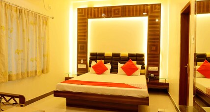 Hotel Bharat Niwas Room Type - Super Deluxe Ac Room