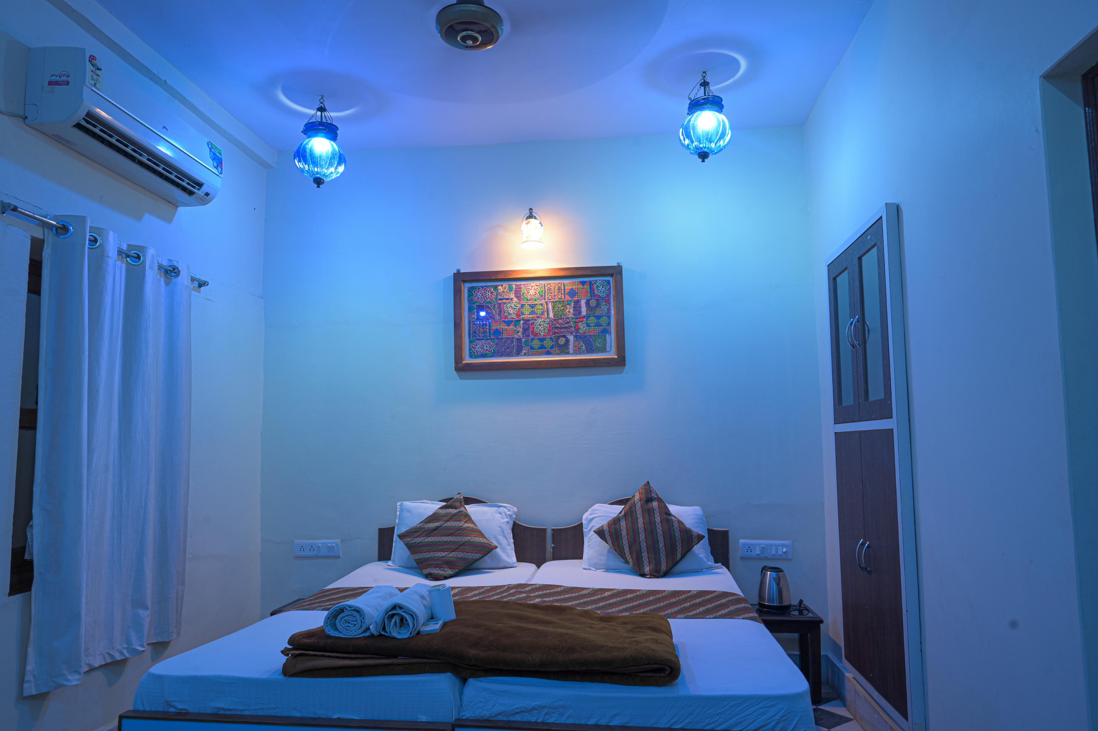 Hotel Renuka - Tap to explore photos