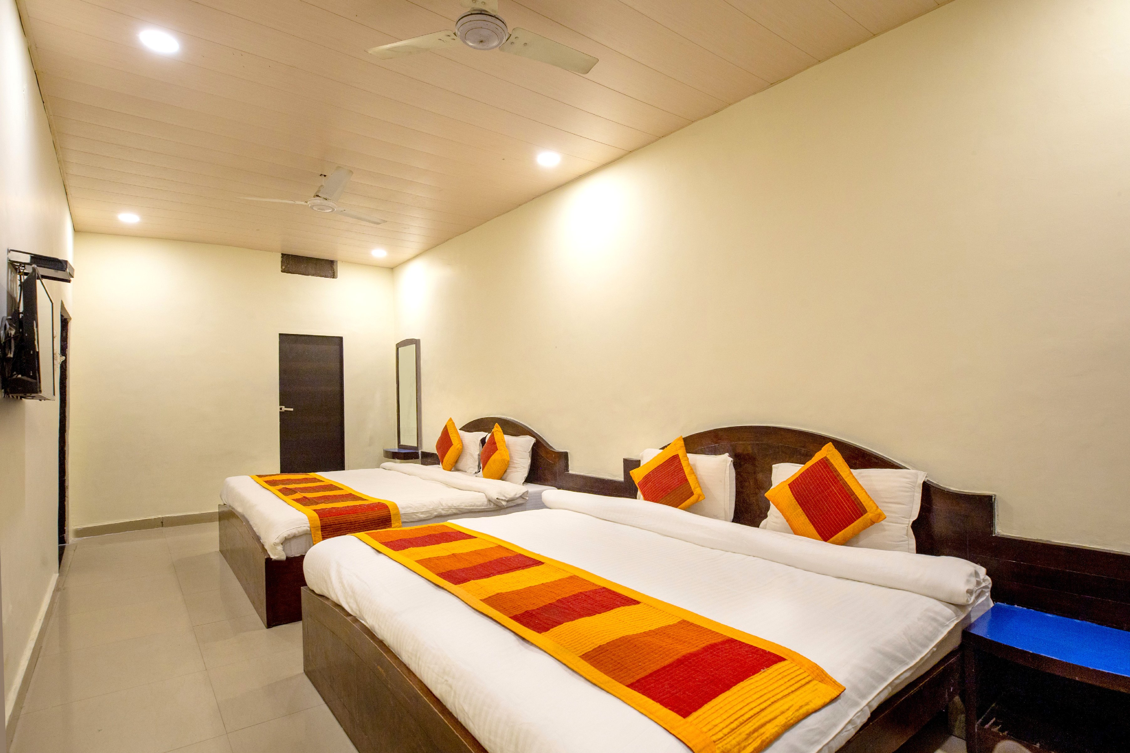 Hotel Banjara - Tap to explore photos