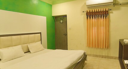 Hotel Mamta Palace - 500 Meters from Nakki Lake Mount Abu Room Type - Four Bed Ac Room Hotel Mamta Palace - 500 Meters from Nakki Lake Mount Abu Room Type - Four Bed Ac Room