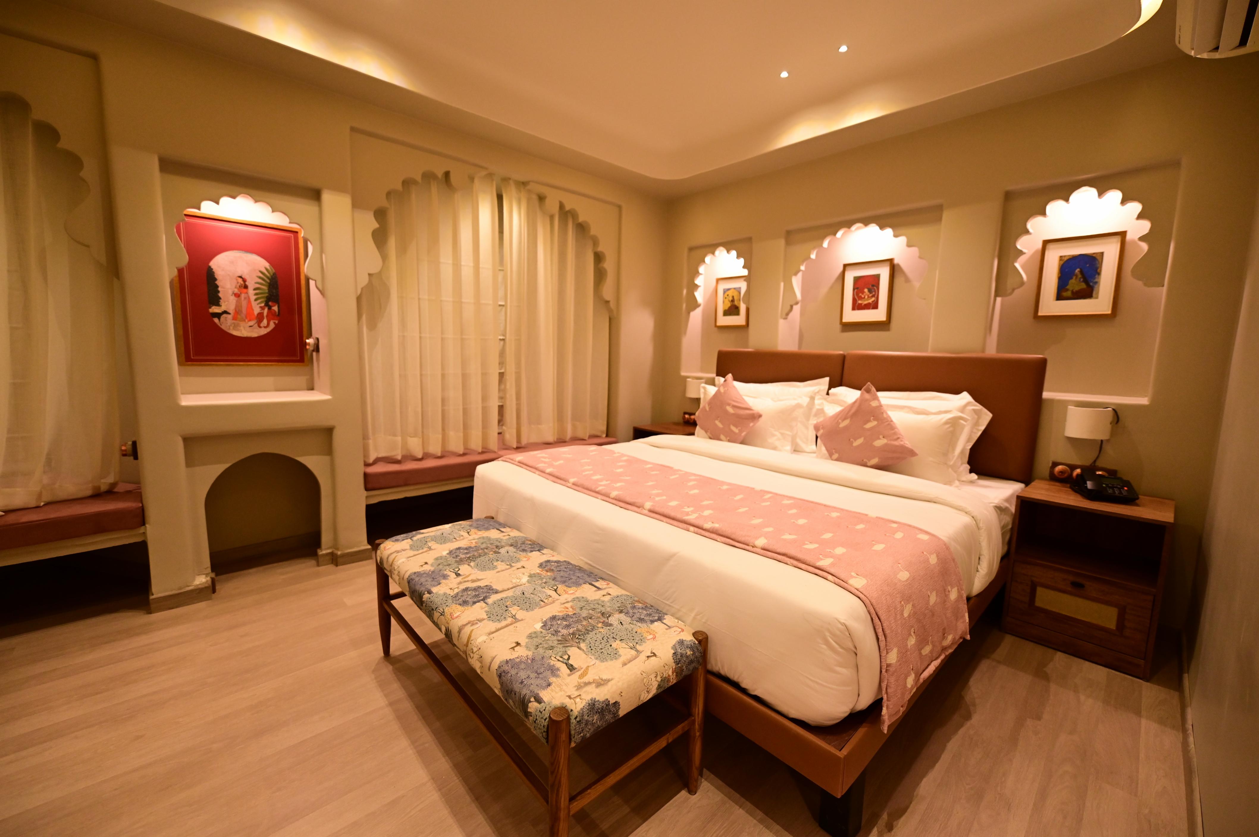 The Red Pier - My Downtown Hotels Room Type - Heritage Room