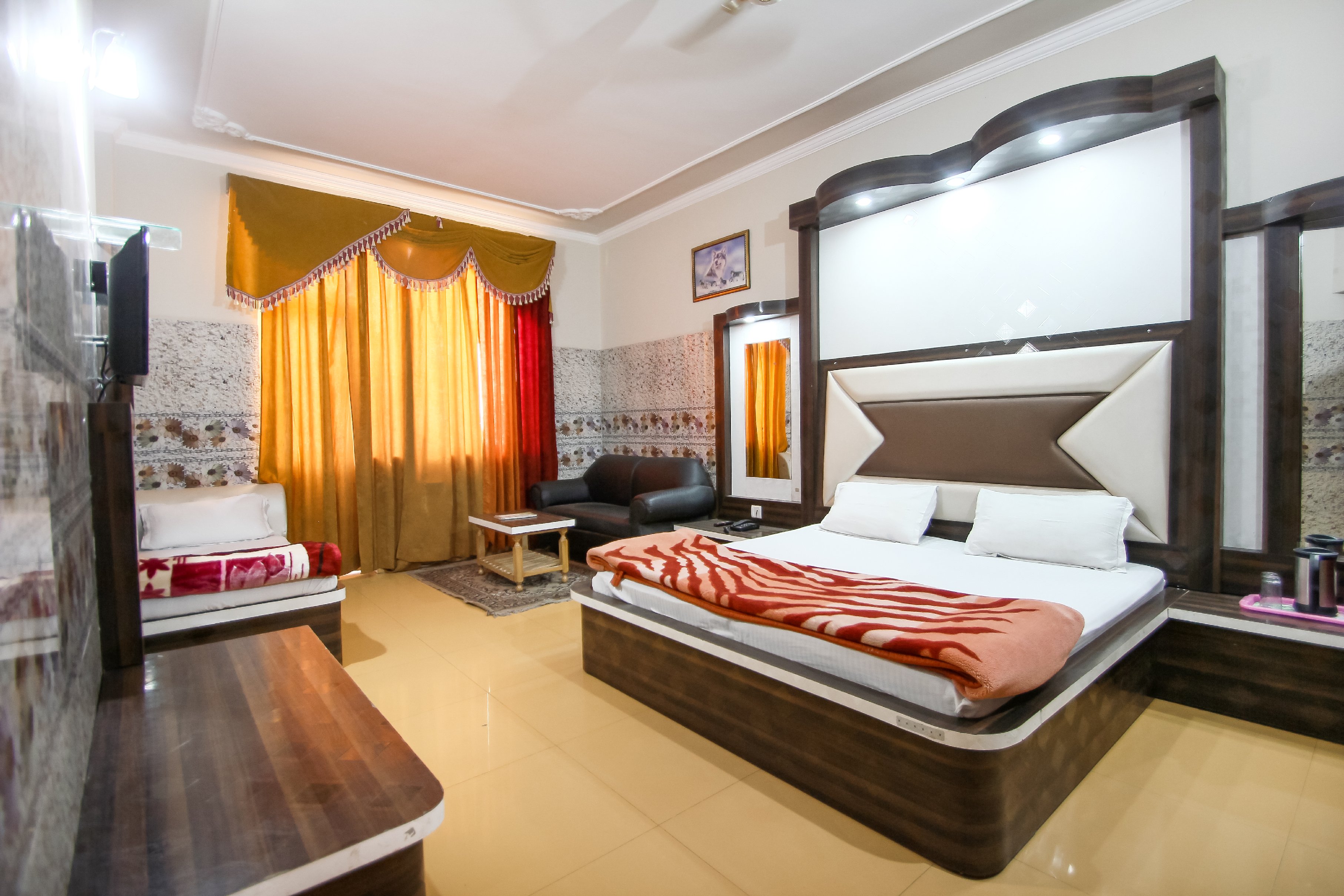 Hotel Parkash Room Type - Three Bed Non Ac