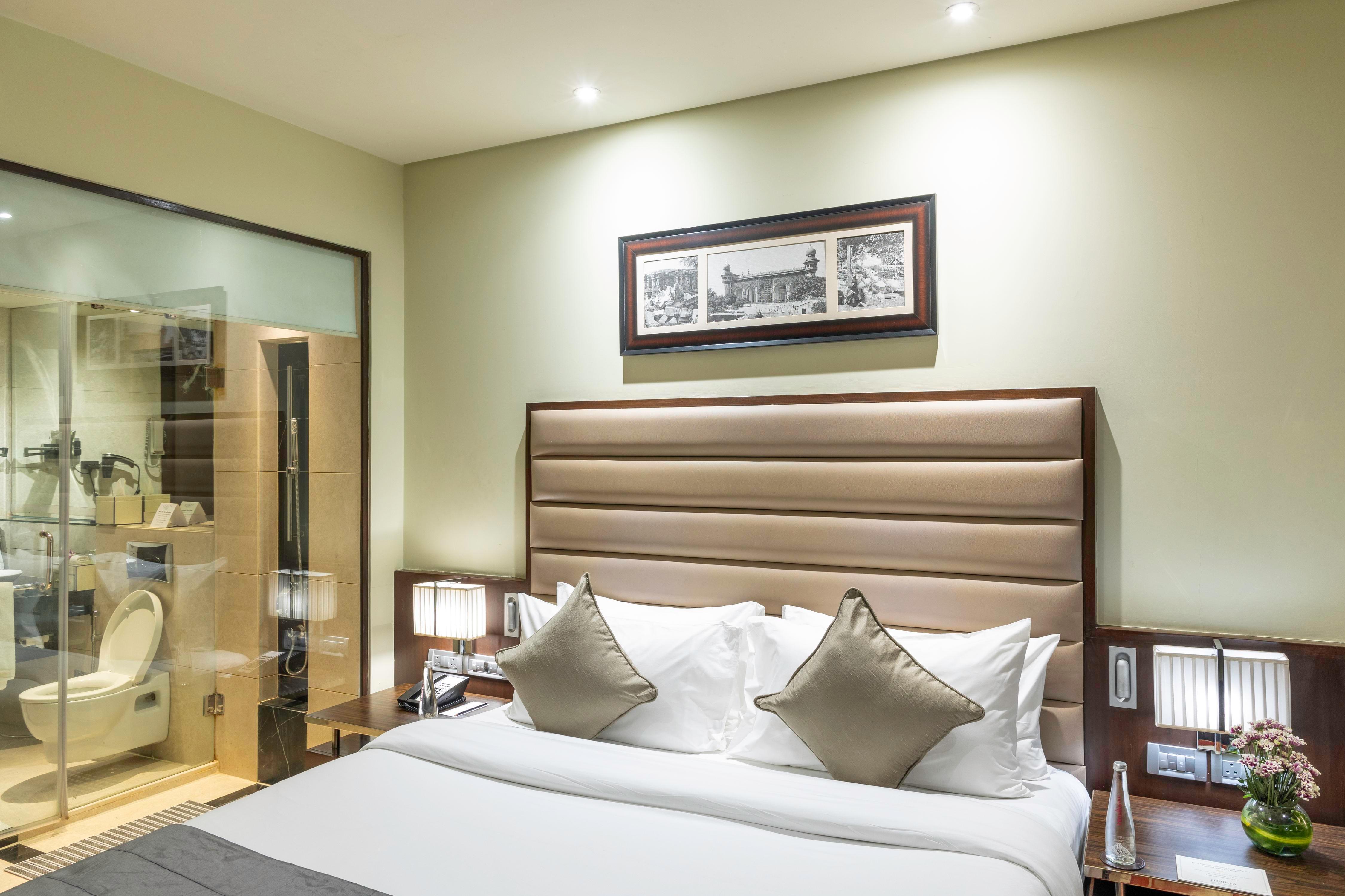 Vivanta Hyderabad, Begumpet - Tap to explore photos